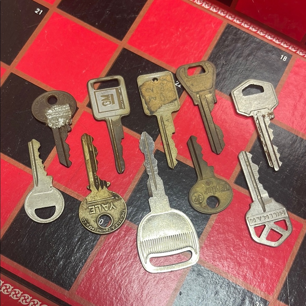Vintage Key Collection - Picture 2 of 2